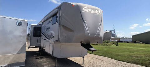 2013 Forest River Cedar Creek Silverback 29RE