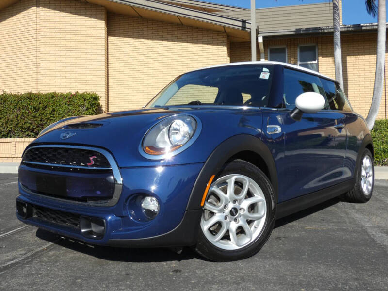 2015 MINI Hardtop 2 Door Cooper S