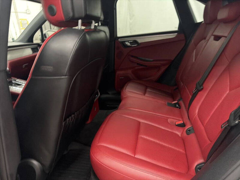 2017 Porsche Macan GTS