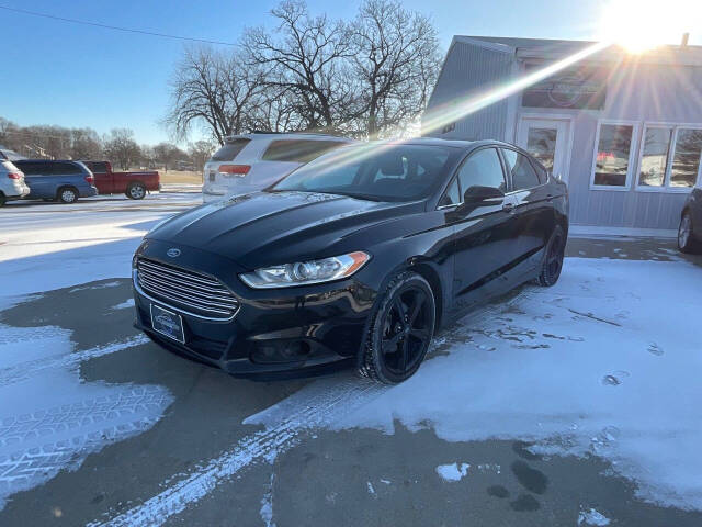 2016 Ford Fusion for sale at Auto Connection in Waterloo, IA