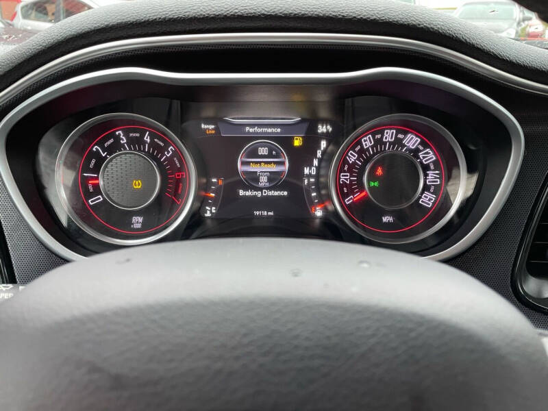 2016 Dodge Challenger R/T Plus