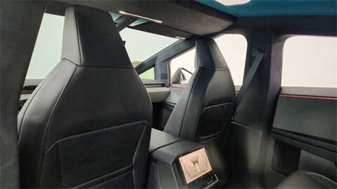 2024 Tesla Cybertruck Cyberbeast