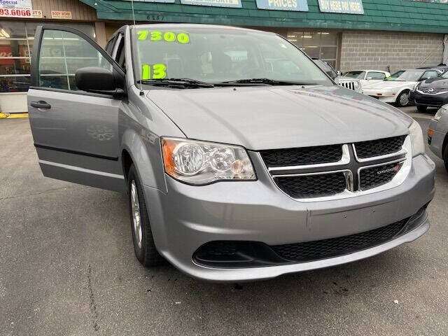 2013 Dodge Grand Caravan for sale at NATIONAL AUTO GROUP INC in Chicago IL