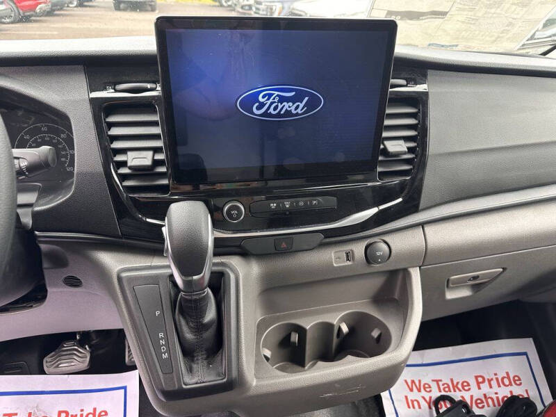 2025 Ford Transit