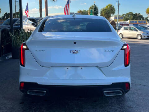 2023 Cadillac CT4 Premium Luxury