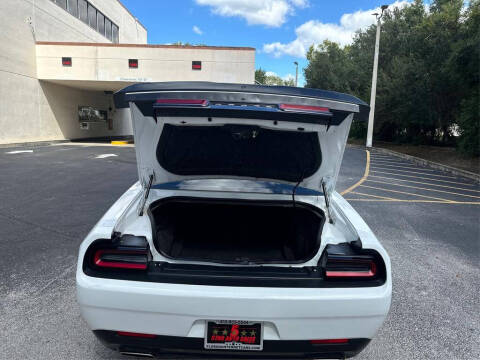 2020 Dodge Challenger SXT