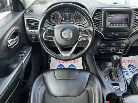 2019 Jeep Cherokee Latitude Plus