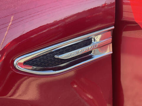 2015 Ford Taurus Limited