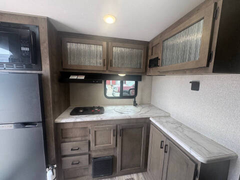 2022 Venture RV Sonic