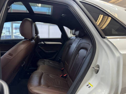 2016 Audi Q3 2.0T quattro Premium Plus