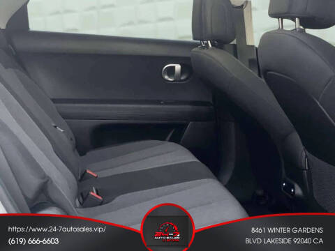 2024 Hyundai Ioniq 5 SE