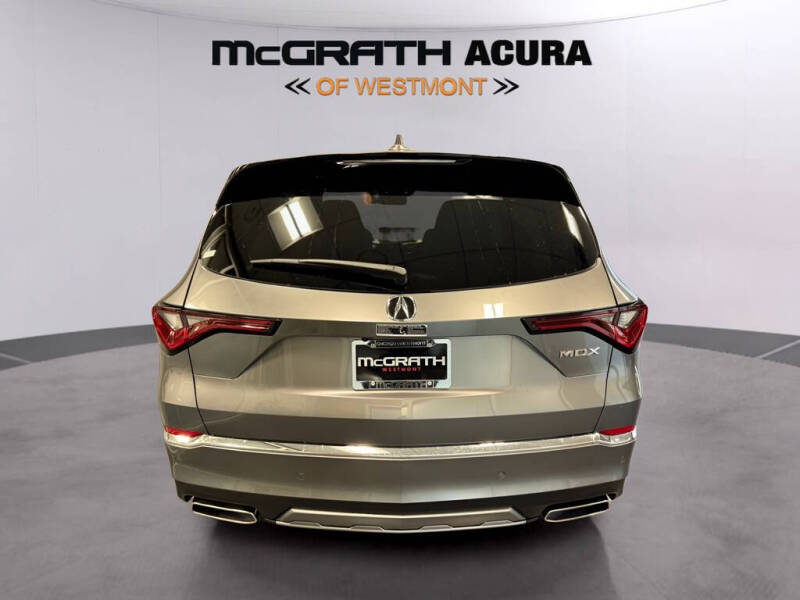 2025 Acura MDX w/Tech