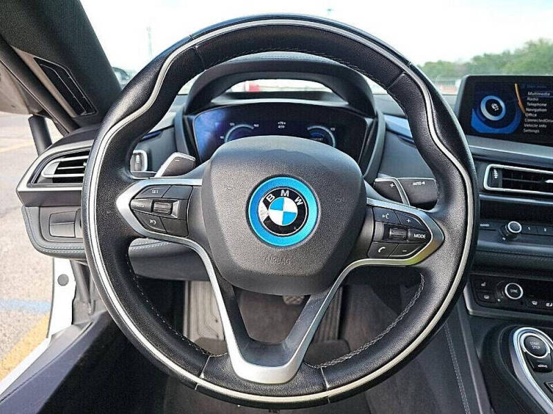 2016 BMW i8