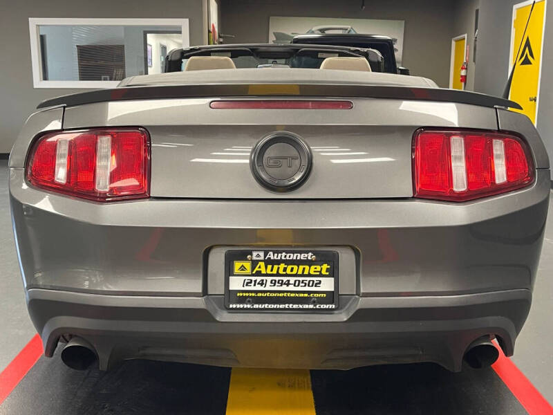 2011 Ford Mustang