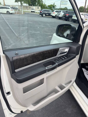 2010 Dodge Grand Caravan SXT