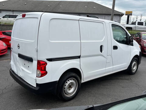 2017 Nissan NV200 S