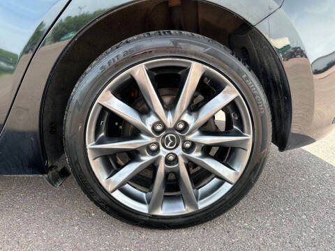 2018 Mazda MAZDA3 Touring