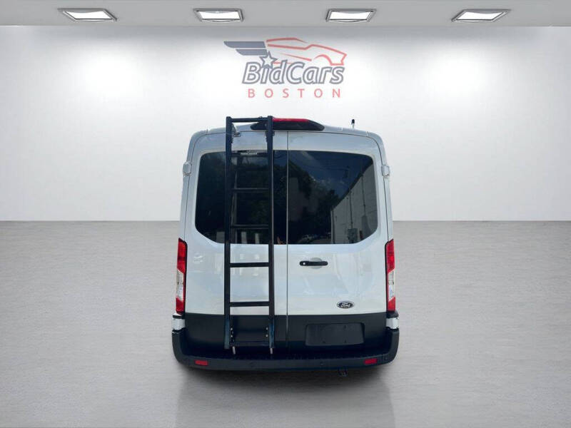 2023 Ford E-Transit