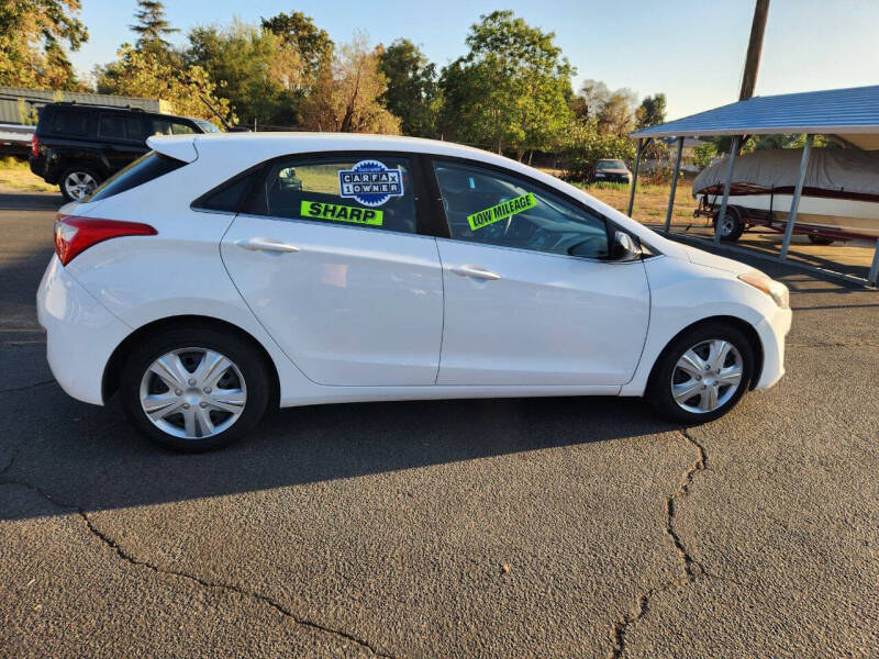 2017 Hyundai Elantra GT