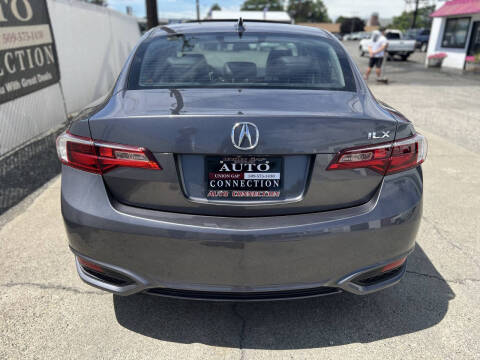 2017 Acura ILX