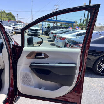 2017 Chrysler Pacifica Touring