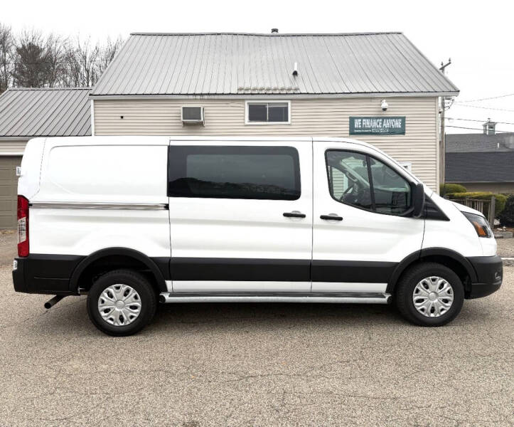 2024 Ford Transit 250