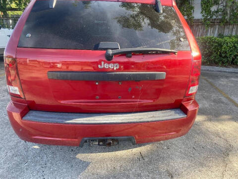 2005 Jeep Grand Cherokee Laredo