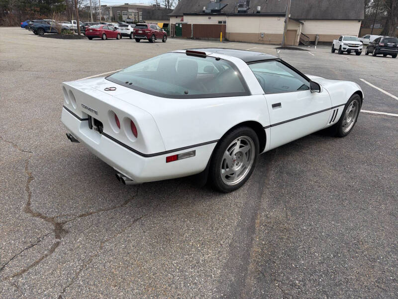 1990 Chevrolet Corvette - Photo 7