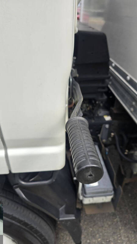 2016 Isuzu NPR