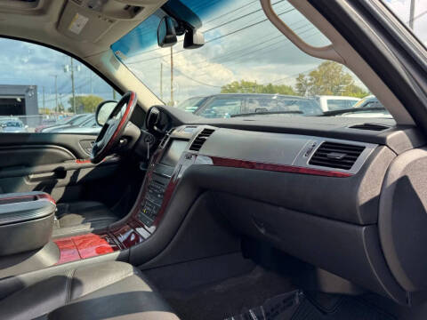 2012 Cadillac Escalade Premium