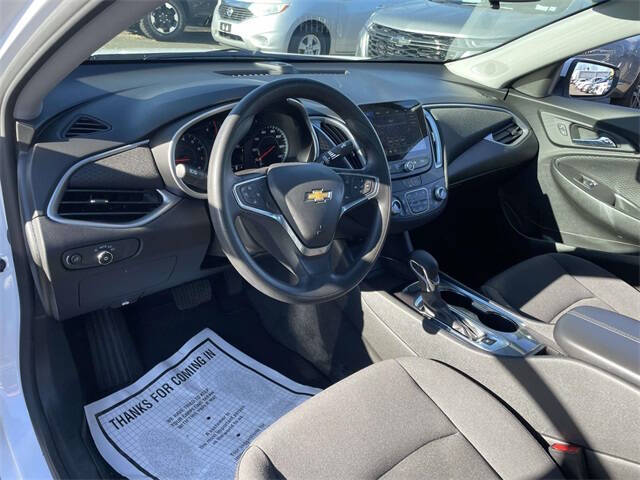 2022 Chevrolet Malibu LT