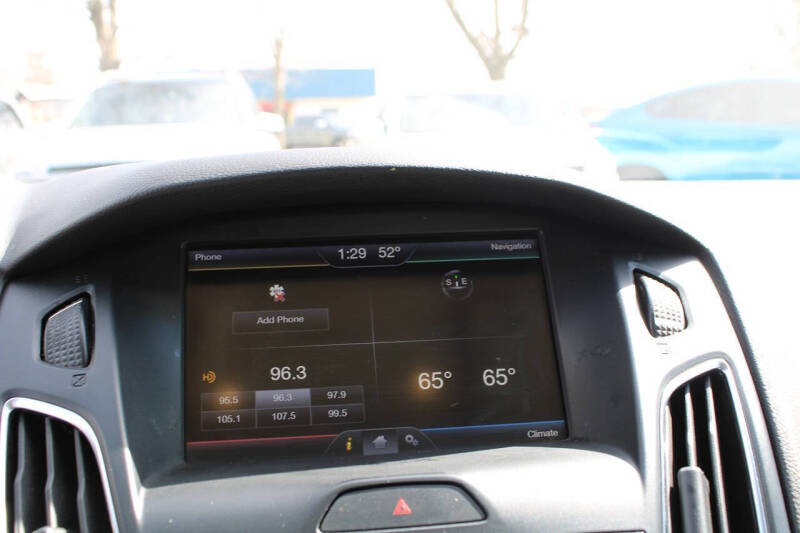 2015 Ford Focus Titanium