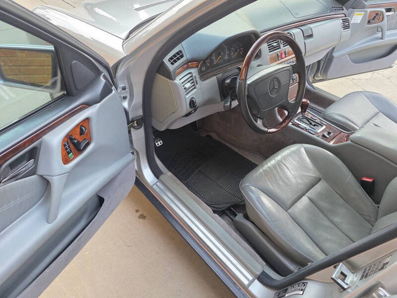 1998 Mercedes-Benz E-Class E 320
