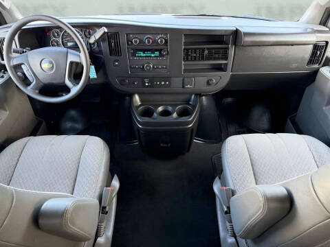 2021 Chevrolet Express 2500