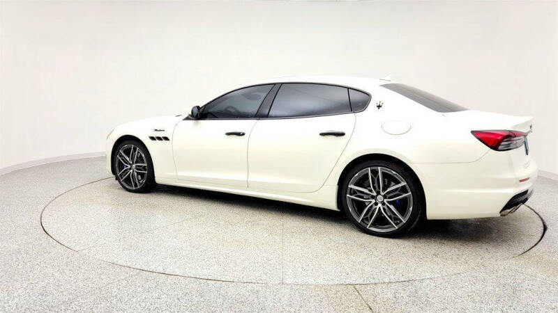 2022 Maserati Quattroporte Modena