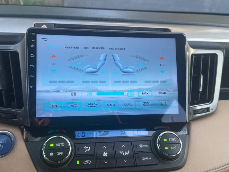 2017 Toyota RAV4 Hybrid Limited