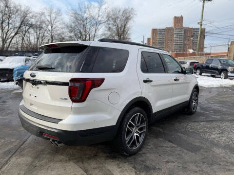 2019 Ford Explorer Sport
