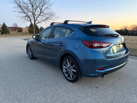2018 Mazda MAZDA3 Grand Touring