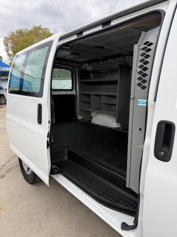 2018 Chevrolet Express 2500