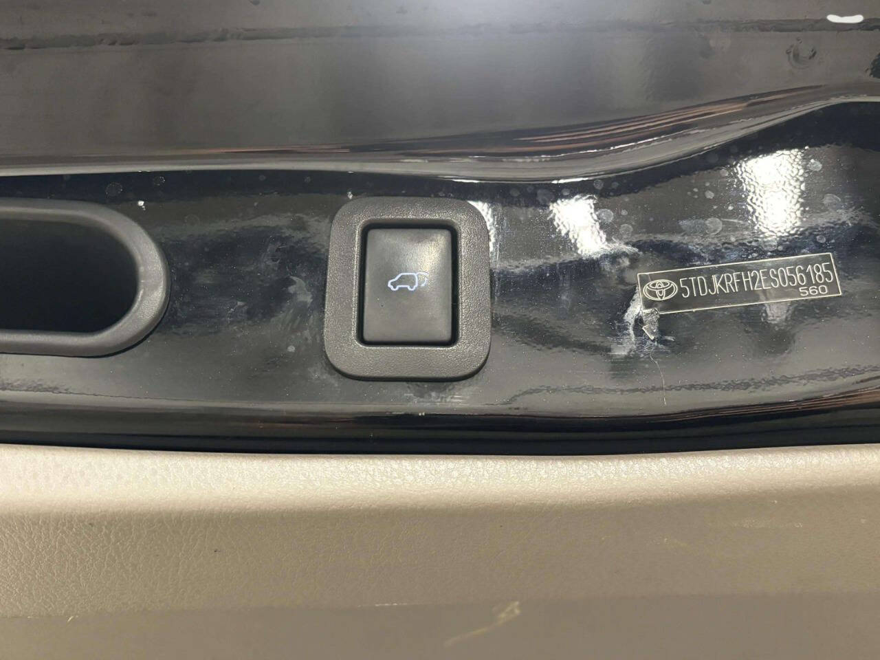 ToyotaHighlander17