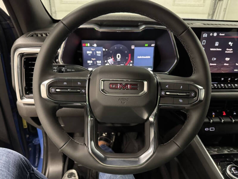 2025 GMC Canyon Elevation