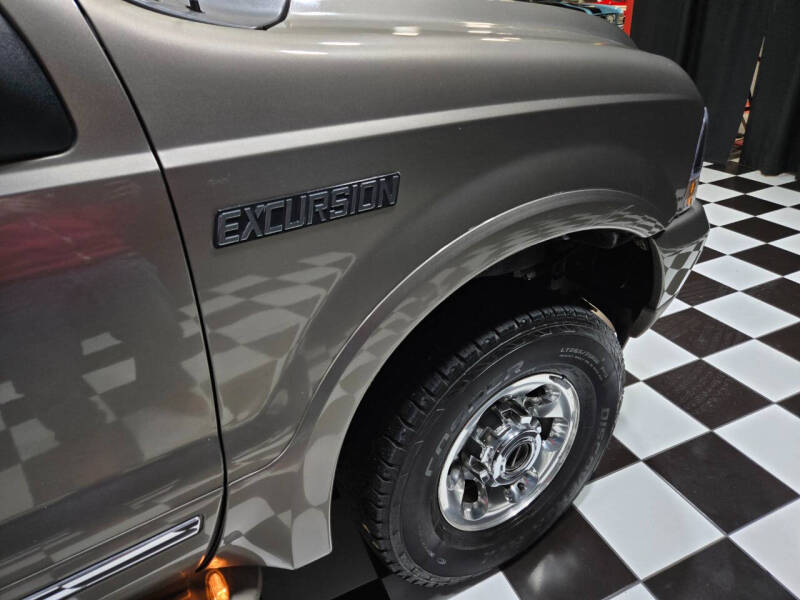 2004 Ford Excursion Limited