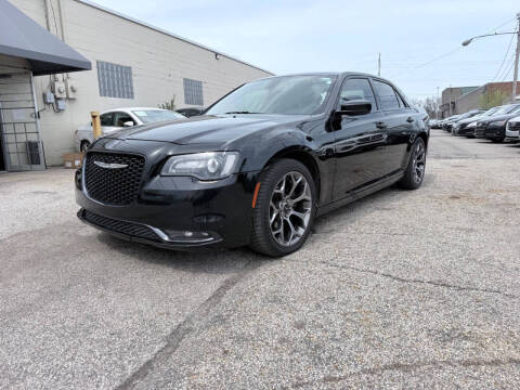 2017 Chrysler 300 S