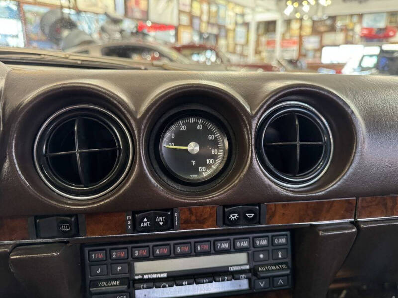 1987 Mercedes-Benz 560-Class 560 SL