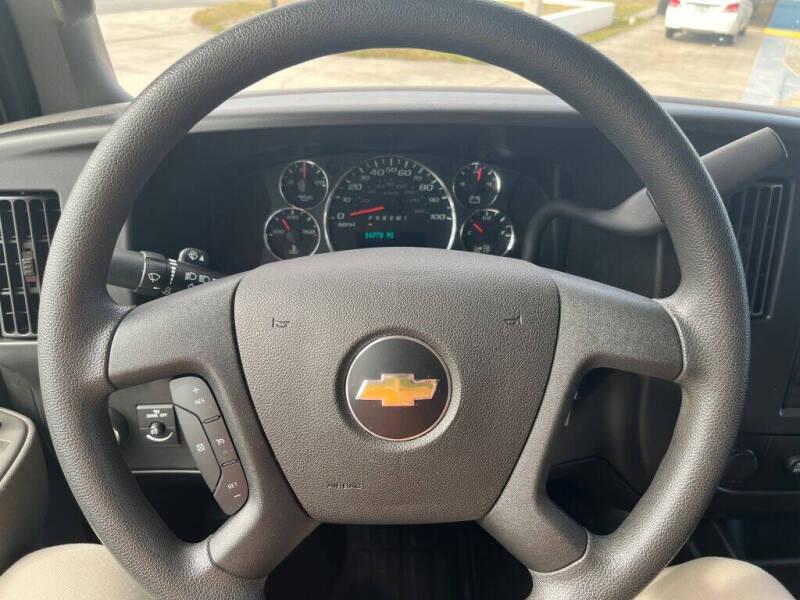 2024 Chevrolet Express 2500