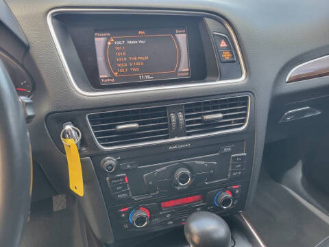 2012 Audi Q5 2.0T quattro Premium