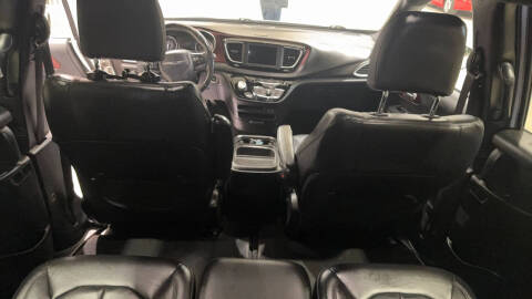 2020 Chrysler Pacifica Touring L 35th Anniversary