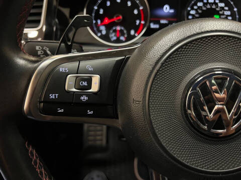 2019 Volkswagen Golf GTI S