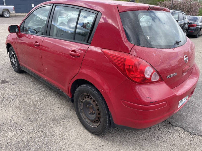 2009 Nissan Versa 1.8 SL