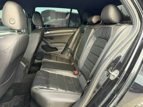 2018 Volkswagen Golf R 4Motion